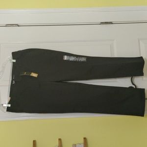 Lee Essential Chino Dress Pants